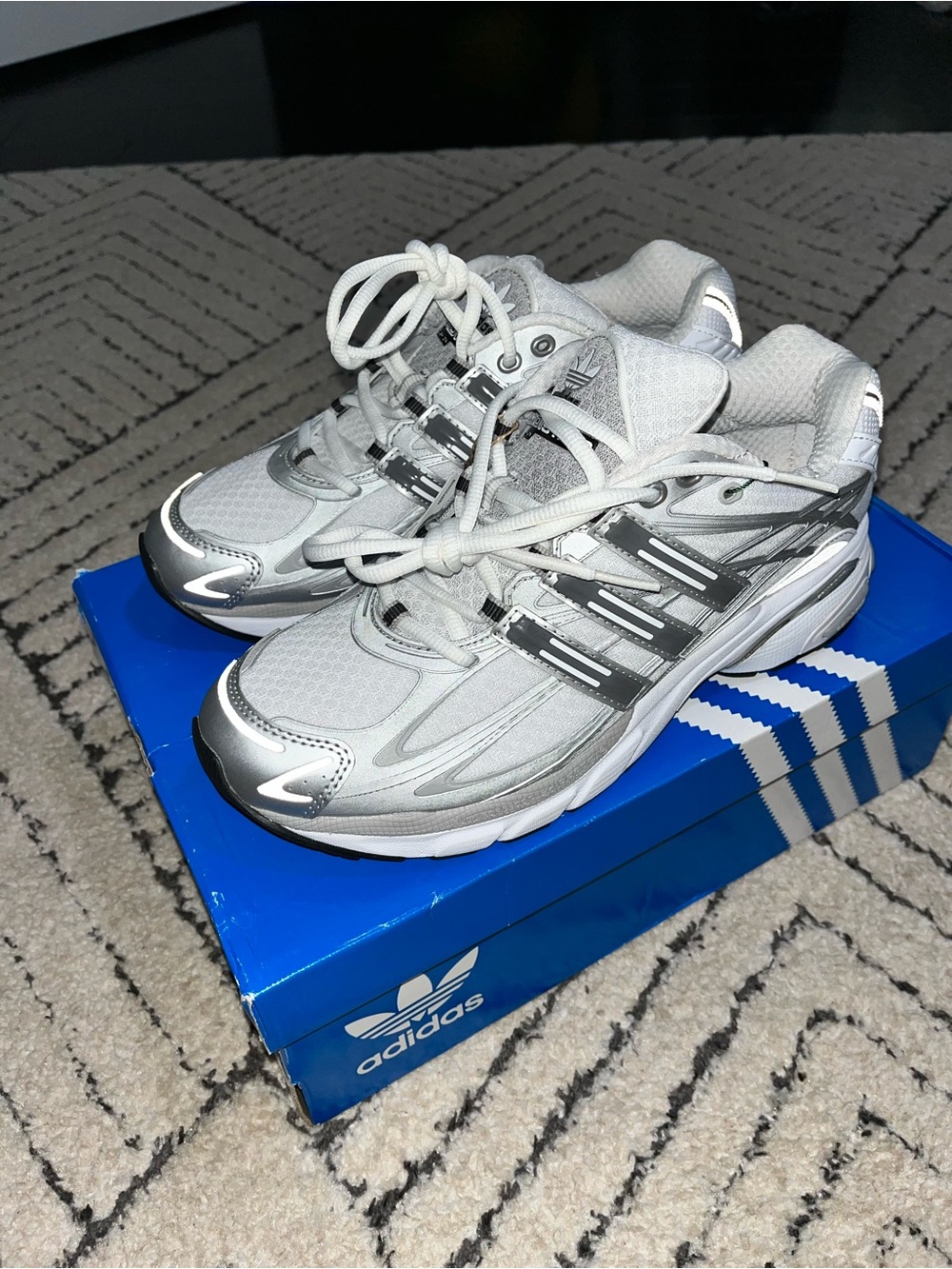 Adidas Women’s Silver and White Athletic Sneakers